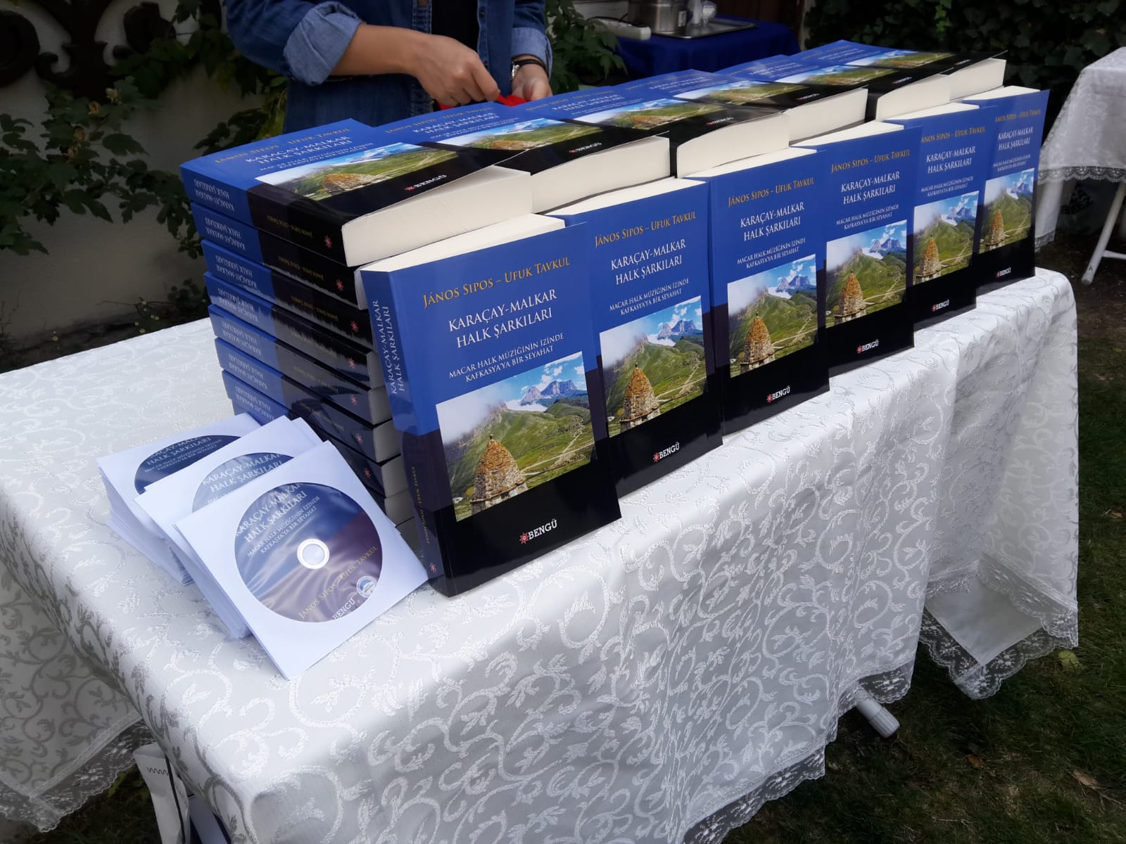 TÜRK DÜNYASINDA BİR İLK!...